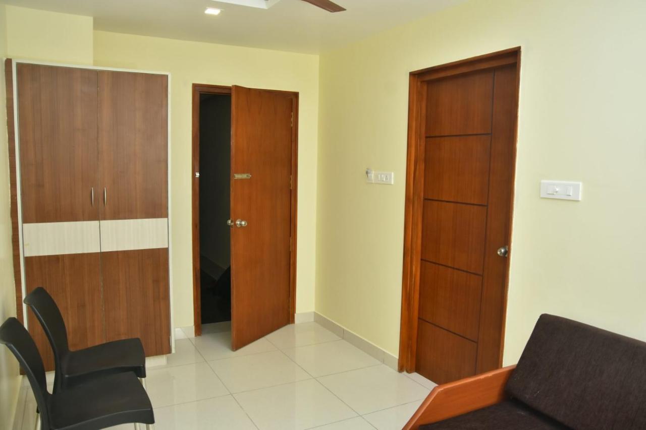 Le Arul Park Hotel Karaikal Eksteriør billede
