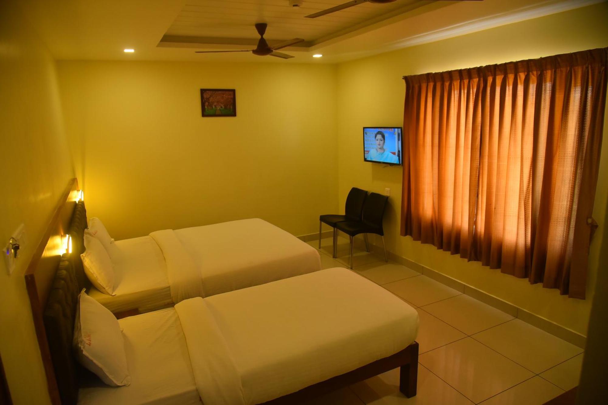Le Arul Park Hotel Karaikal Værelse billede